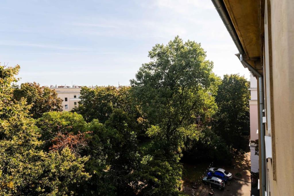 Апартаменти Ciche Studio, Blisko Metra Politechnika, Parking Варшава Екстер'єр фото